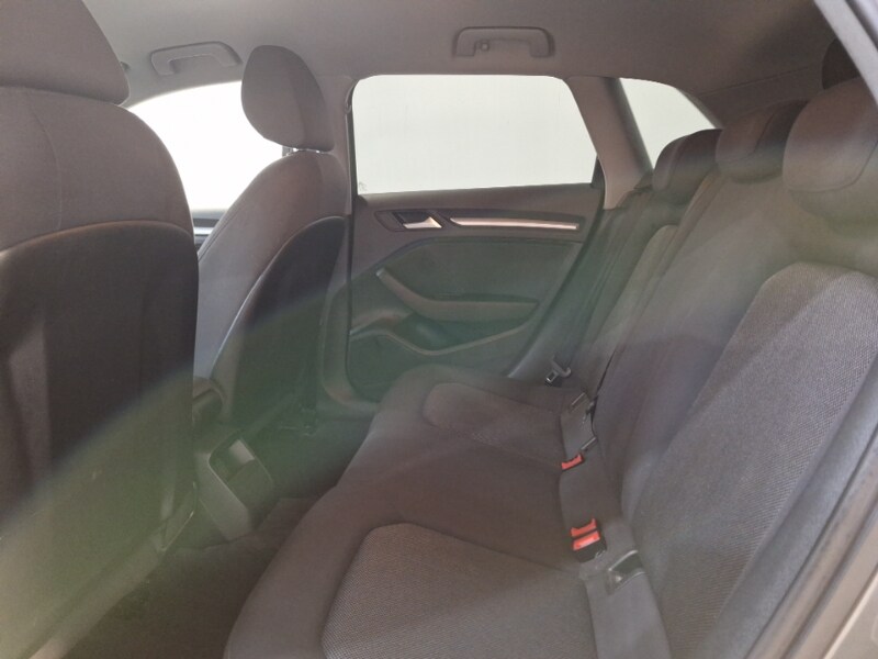 Used Audi A3 2017 for sale - 77947737: Photo 6