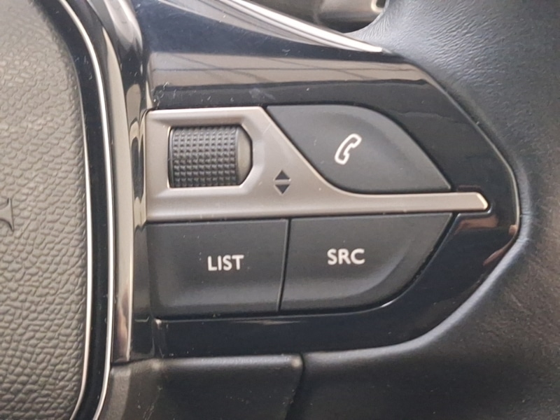 Used Peugeot 3008 2019 for sale - 76707942: Photo 16