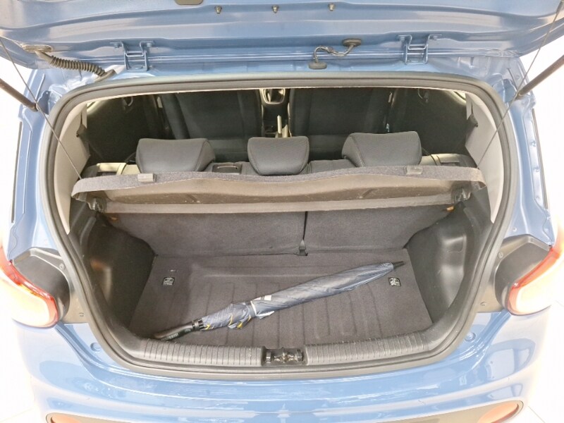 Used Hyundai i10 2018 for sale - 77832314: Photo 8