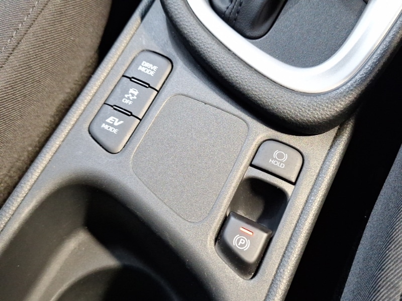 Used Toyota Yaris 2025 for sale - 77922156: Photo 19