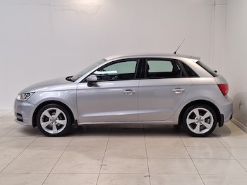 Used Audi A1 2016 for sale - 76116650: Photo 4