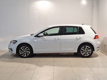 Used Volkswagen Golf 2019 for sale - 77380112: Photo