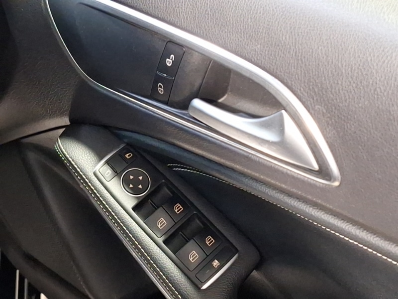 Used Mercedes-Benz A-Class 2018 for sale - 76629434: Photo 14