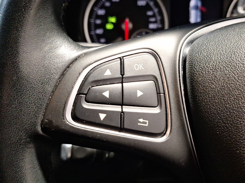 Used Mercedes-Benz A-Class 2018 for sale - 76629434: Photo 16