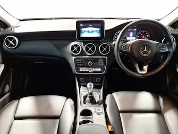 Used Mercedes-Benz A-Class 2018 for sale - 76629434: Photo