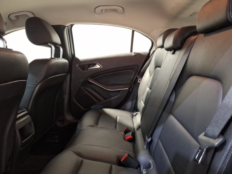 Used Mercedes-Benz A-Class 2018 for sale - 76629434: Photo 6