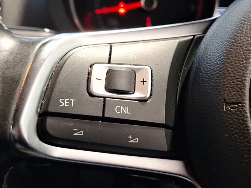 Used Volkswagen Polo 2017 for sale - 77491432: Photo 16