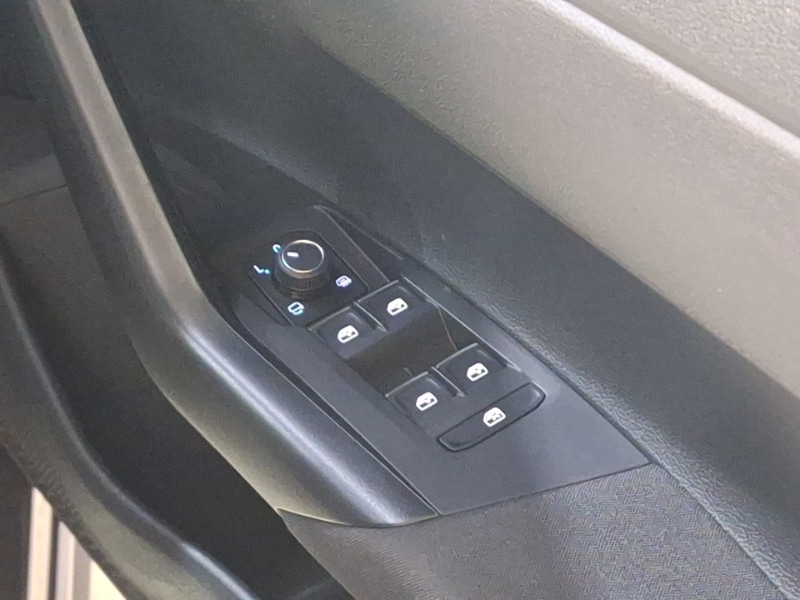 Used Volkswagen Polo 2023 for sale - 77228671: Photo 14