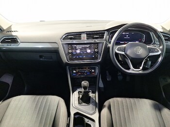 Used Volkswagen Tiguan Allspace 2022 for sale - 78230100: Photo