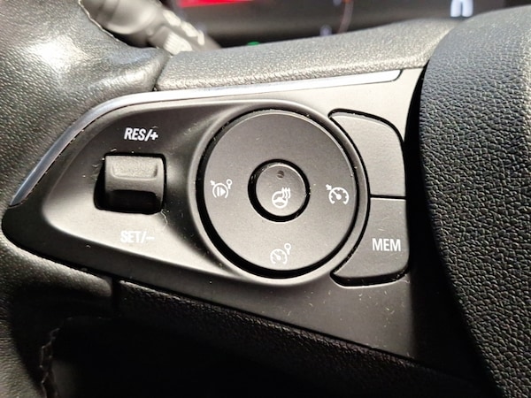 Used Vauxhall Crossland 2022 for sale - 76321426: Photo 15