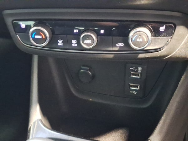 Used Vauxhall Crossland 2022 for sale - 76321426: Photo 18