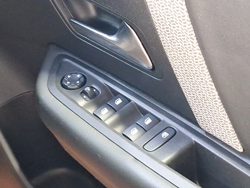 Used Citroen C4 2021 for sale - 76556227: Photo 14