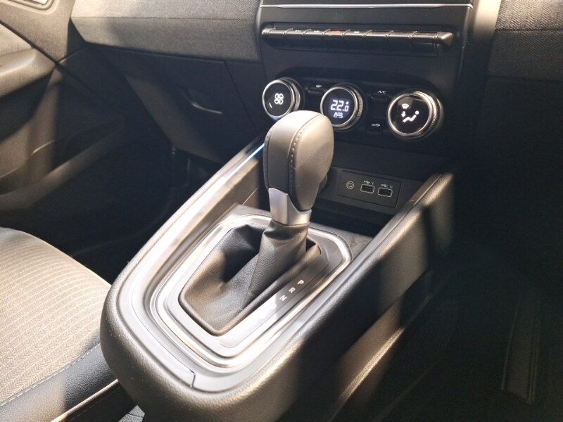 Used Renault Clio 2025 for sale - 77568789: Photo 11