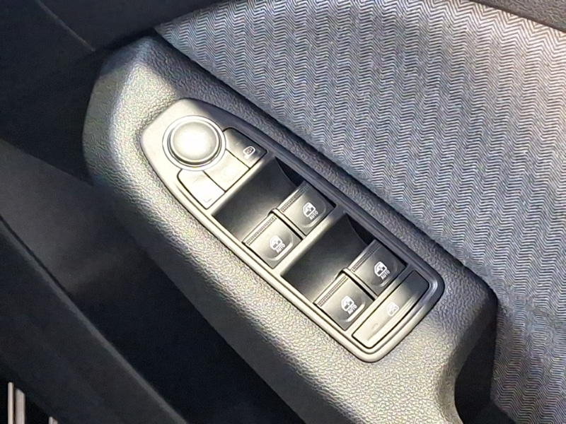 Used Renault Clio 2025 for sale - 77568789: Photo 14