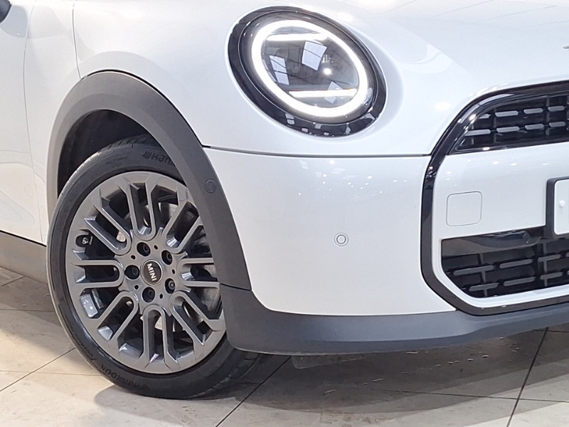 Used MINI Cooper 2024 for sale - 77776981: Photo 9