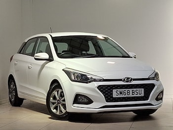 Used Hyundai i20 2018 for sale - 78861024: Photo