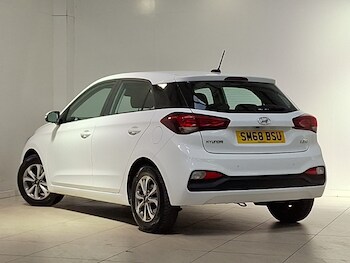 Used Hyundai i20 2018 for sale - 78861024: Photo