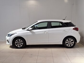 Used Hyundai i20 2018 for sale - 78861024: Photo