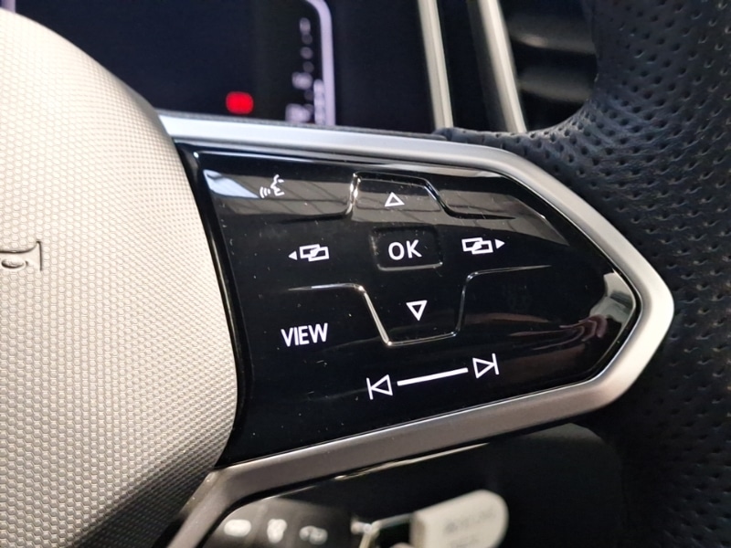 Used Volkswagen T-Roc 2022 for sale - 77635889: Photo 17