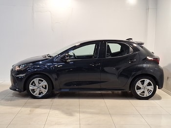 Used Mazda Mazda2 HYBRID 2024 for sale - 77815697: Photo