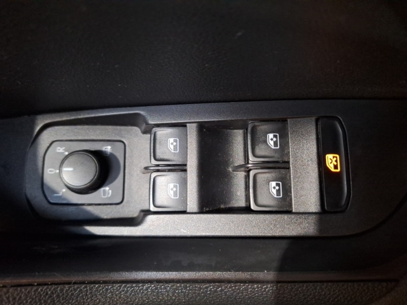 Used Skoda Karoq 2021 for sale - 76301697: Photo 14