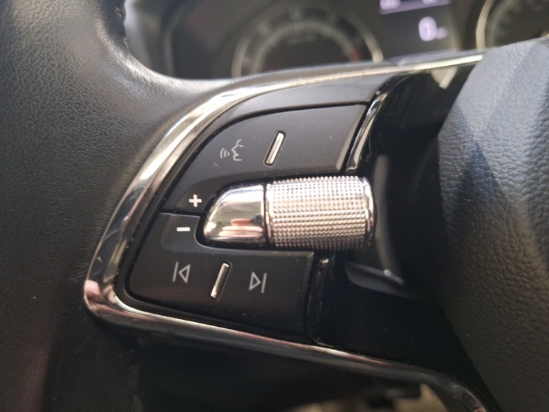 Used Skoda Karoq 2021 for sale - 76301697: Photo 16