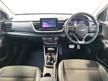 Used Kia Stonic 2023 for sale - 79020594: Photo