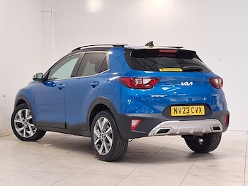Used Kia Stonic 2023 for sale - 79020594: Photo