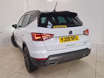Used SEAT Arona 2025 for sale - 79627304: Photo