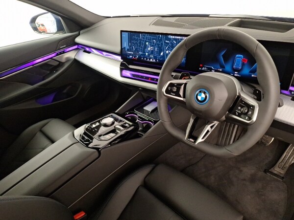 Used BMW 5 Series 2025 for sale - 75576103: Photo 11