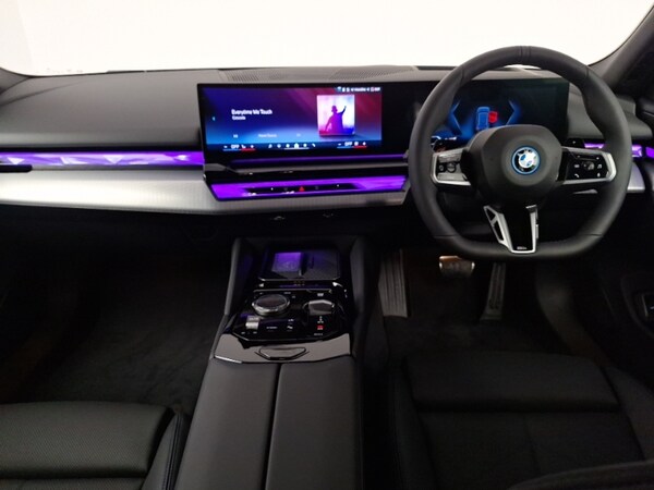 Used BMW 5 Series 2025 for sale - 75576103: Photo 2