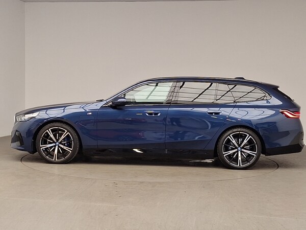 Used BMW 5 Series 2025 for sale - 75576103: Photo 4