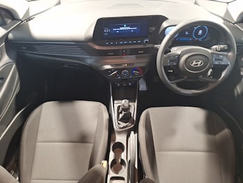 Used Hyundai i20 2025 for sale - 76947463: Photo