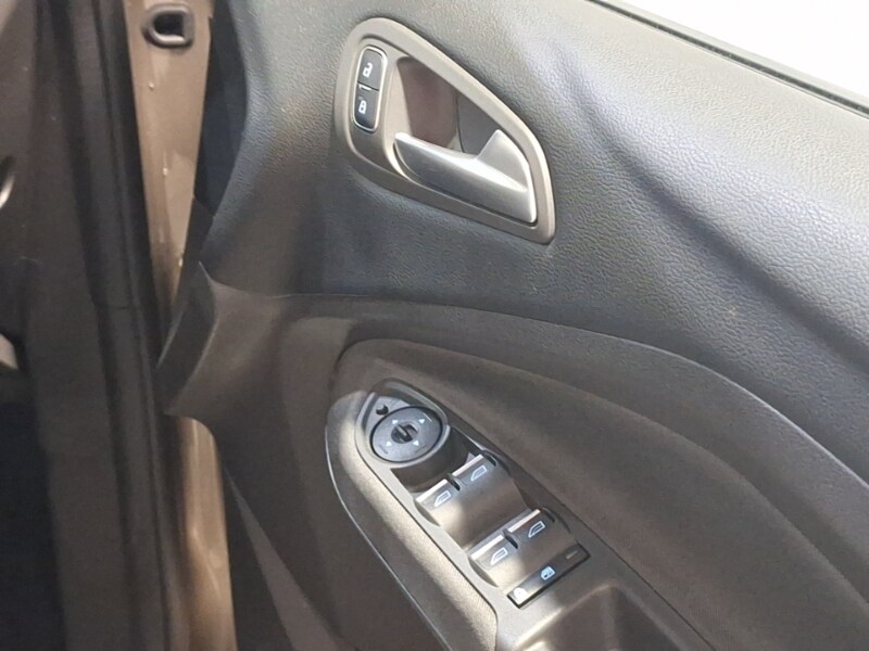 Used Ford C-Max 2019 for sale - 77300111: Photo 14