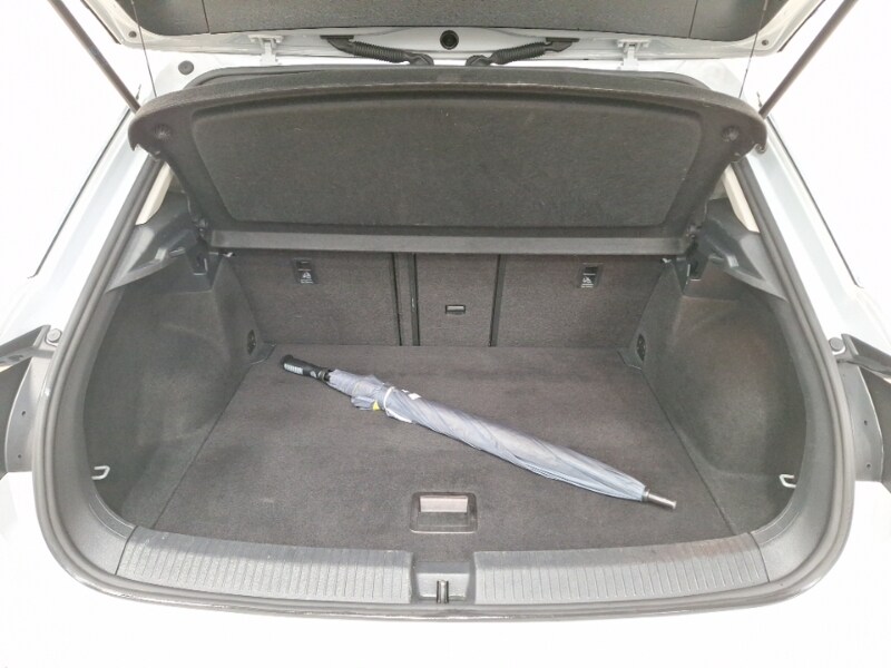 Used Volkswagen T-Roc 2018 for sale - 77947763: Photo 8