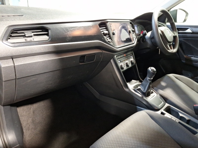 Used Volkswagen T-Roc 2019 for sale - 77234837: Photo 5