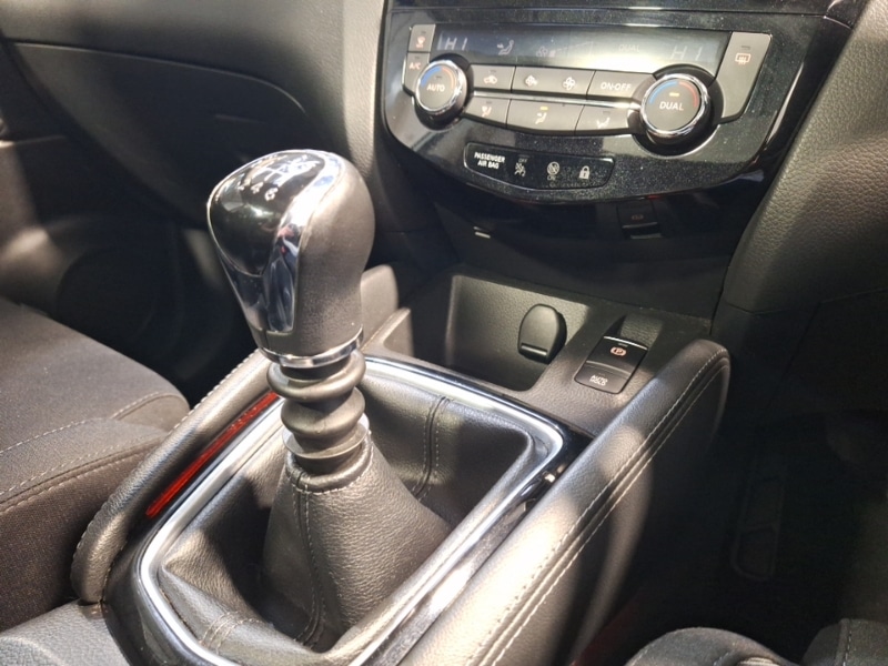 Used Nissan Qashqai 2018 for sale - 77656734: Photo 11