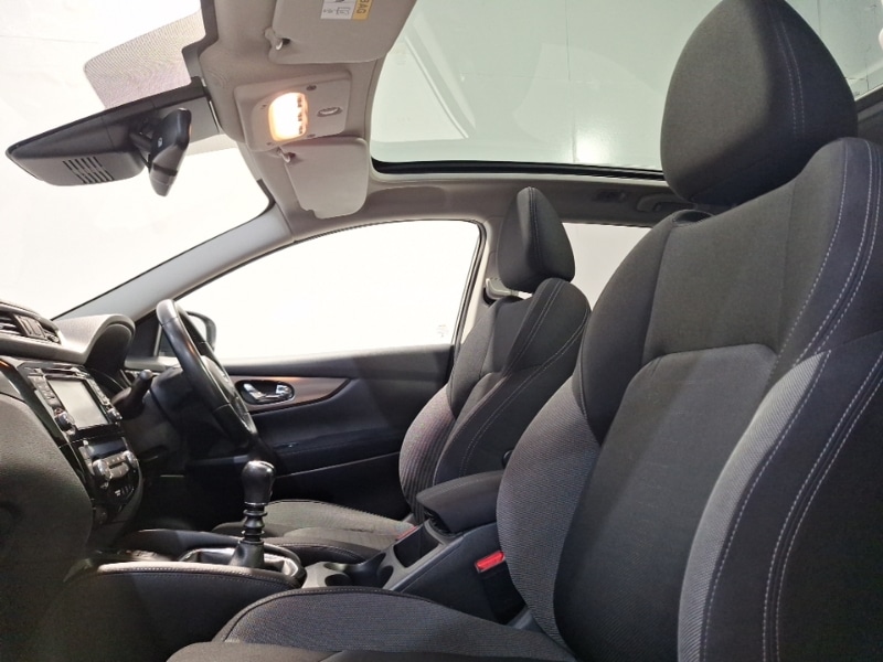 Used Nissan Qashqai 2018 for sale - 77656734: Photo 14