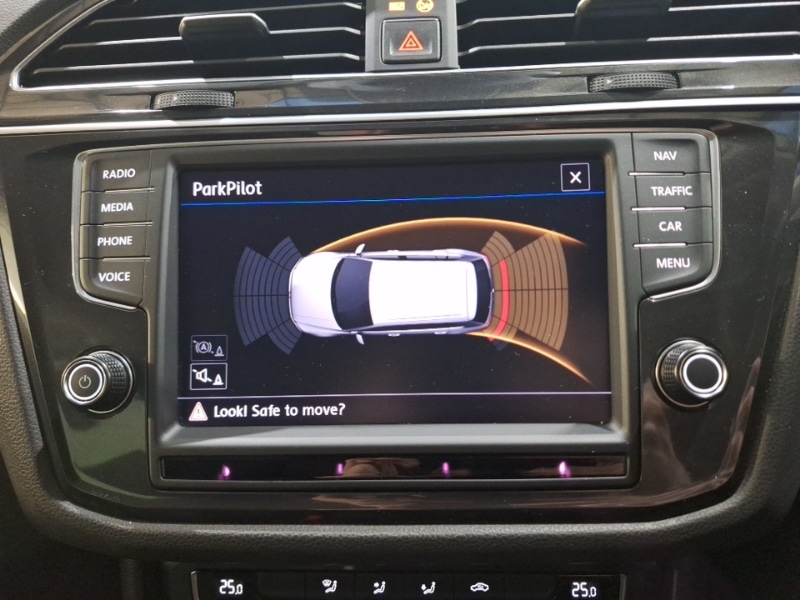 Used Volkswagen Tiguan 2017 for sale - 76970176: Photo 11