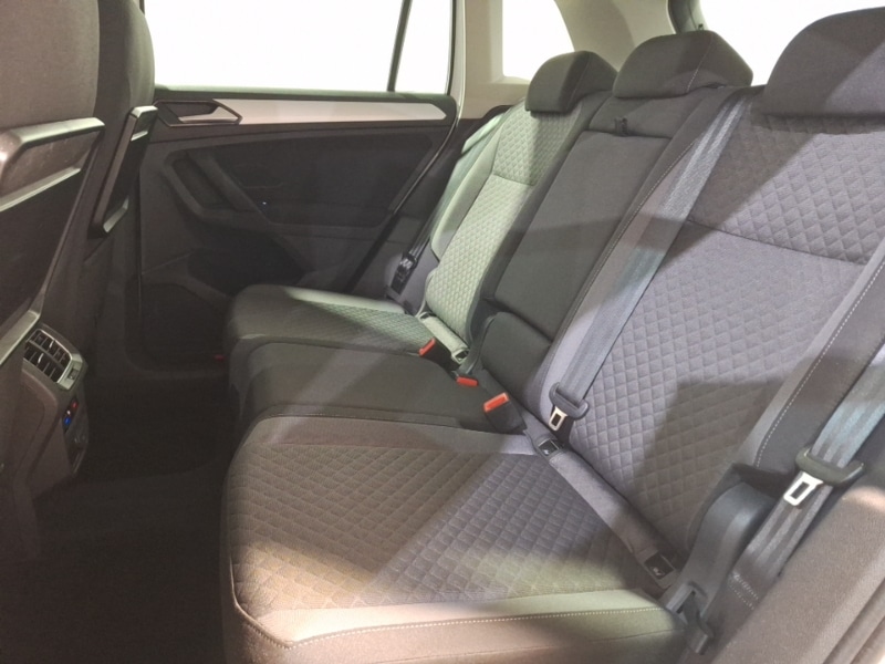 Used Volkswagen Tiguan 2017 for sale - 76970176: Photo 6