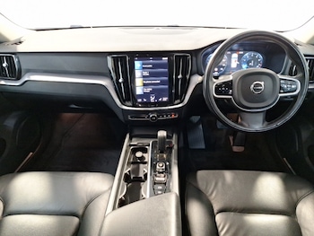 Used Volvo V60 2021 for sale - 78861039: Photo