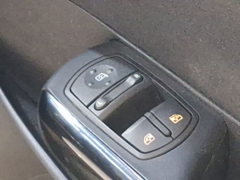 Used Vauxhall Corsa 2014 for sale - 76666363: Photo 14