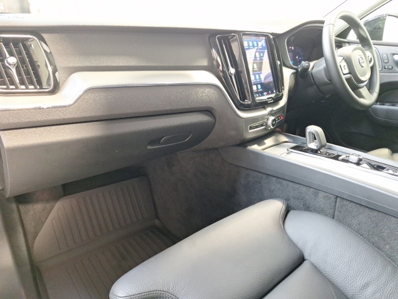 Used Volvo XC60 2023 for sale - 76383949: Photo 5