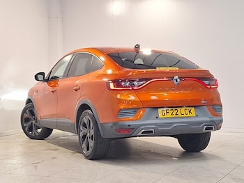Used Renault Arkana 2022 for sale - 78941132: Photo