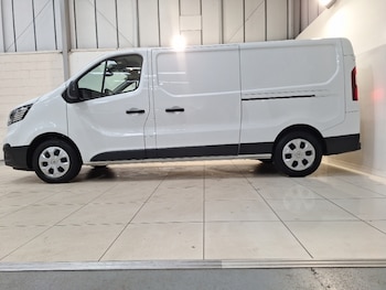 Used Renault Trafic 2024 for sale - 79420409: Photo