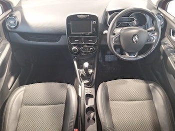 Used Renault Clio 2019 for sale - 76229987: Photo 2