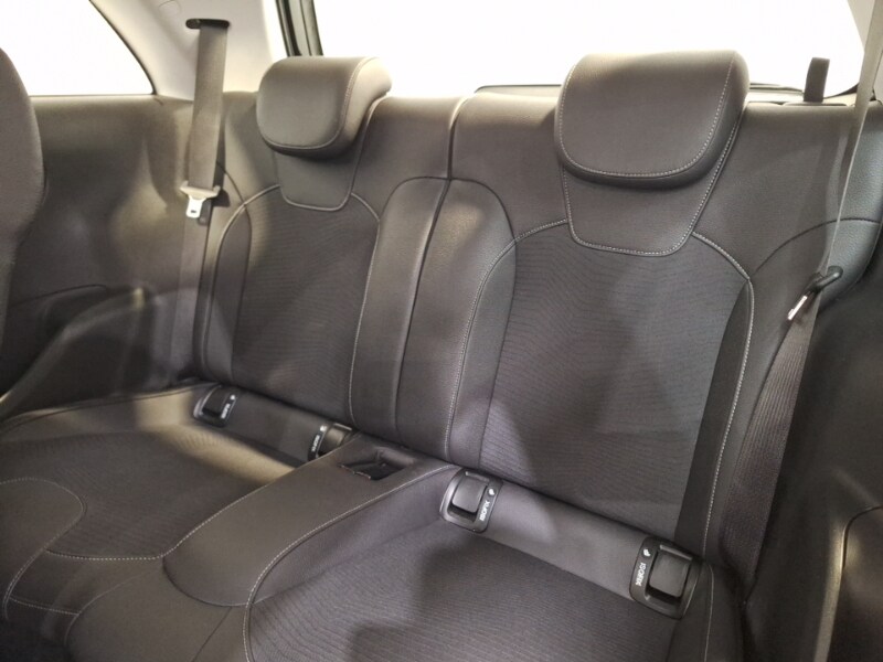 Used Vauxhall ADAM 2017 for sale - 77656879: Photo 6