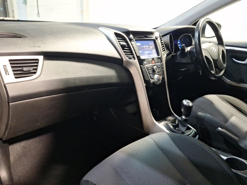 Used Hyundai i30 2016 for sale - 76583592: Photo 5