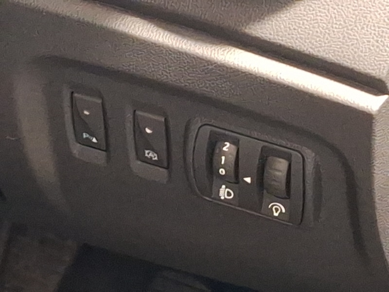 Used Renault Captur 2017 for sale - 77610991: Photo 15