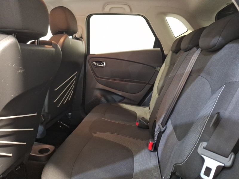 Used Renault Captur 2017 for sale - 77610991: Photo 6